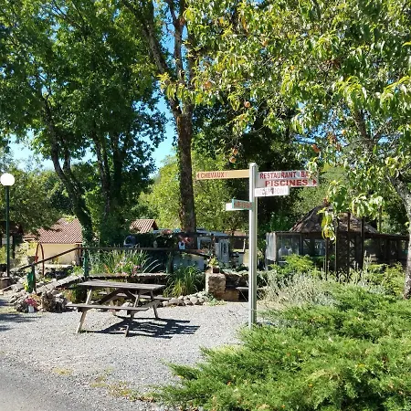 Et Mobilhomes Les Tourterelles * Tourtoirac