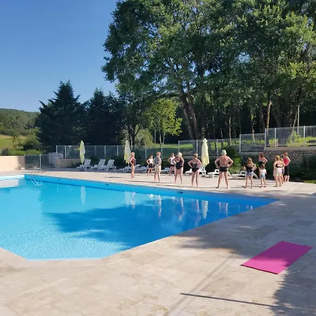 Kamp alanı Camping Les Tourterelles Chalets Et Mobilhomes